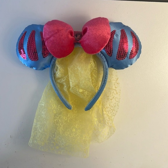 Disney Princess Snow White Headband with Pink and Blue Ears - Picture 1 of 3